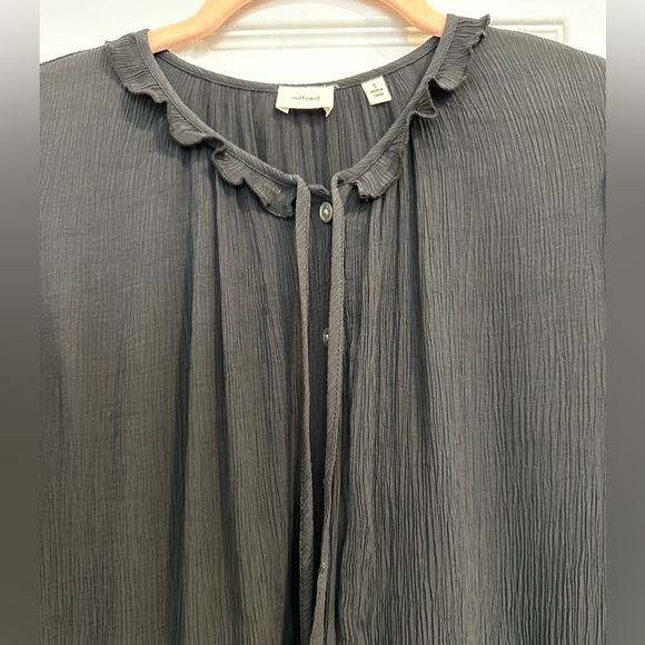 BLACK Aritzia Dollhouse dress - Picture 4 of 10